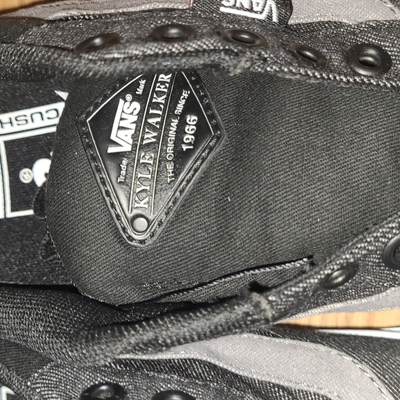 New Vans Kyle Walker pro size 6.5mens equals 8womans - Picture 6 of 7